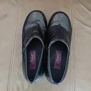 Women's Jayla Air Flex Croc Embossed Clogs